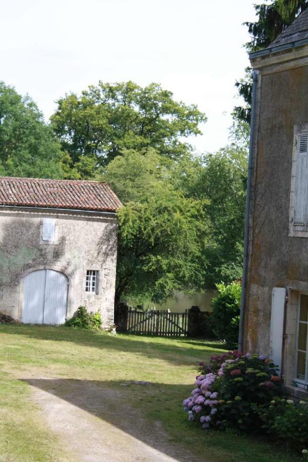 Domaine De La Borliere Villa Fenioux  Kültér fotó